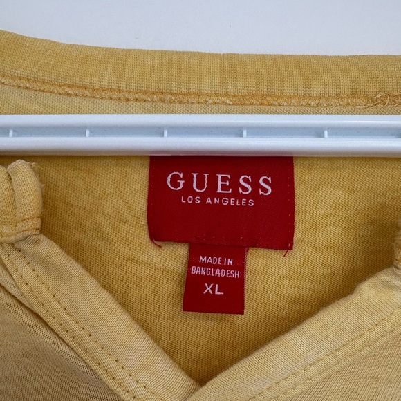 Guess Pastel Yellow Short Sleeve Tee Shirt Size XL - Picture 4 of 11